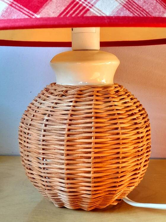 Rattan and ceramic lamp