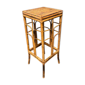 Support ou table de plantes