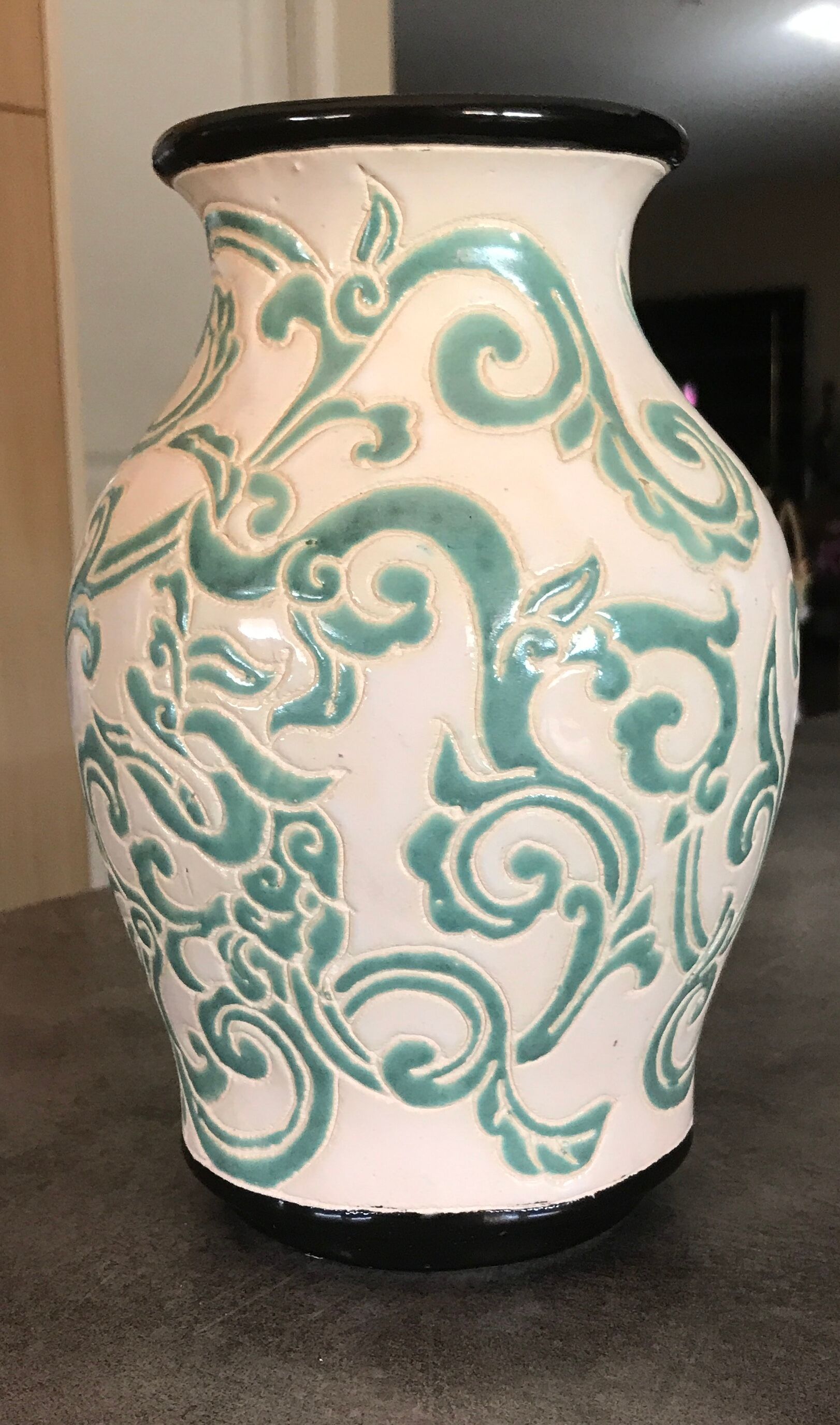 Vintage vase in glazed ceramic with carved decoration of arabesque 22.5 cm