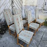 8 chaises en bois massif style Louis XIII