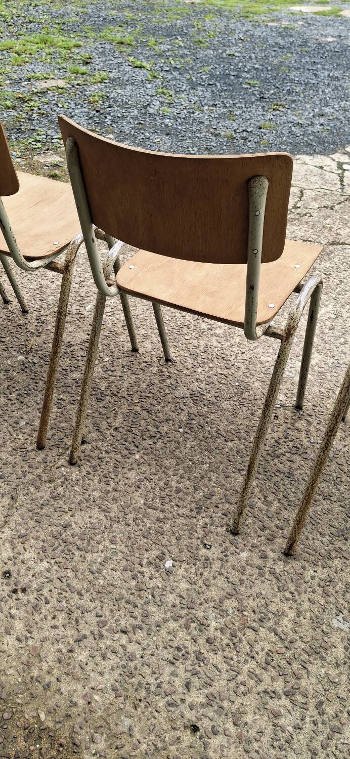 Chaises industrielles