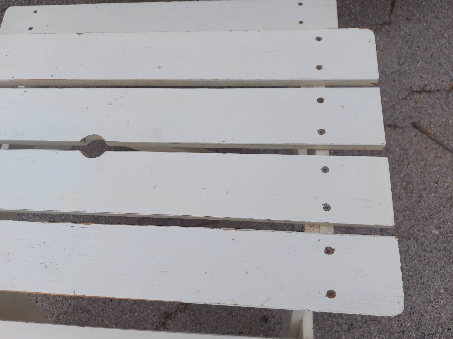 Table de jardin avec bancs pour enfants