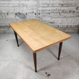 Vintage table 6/10 people