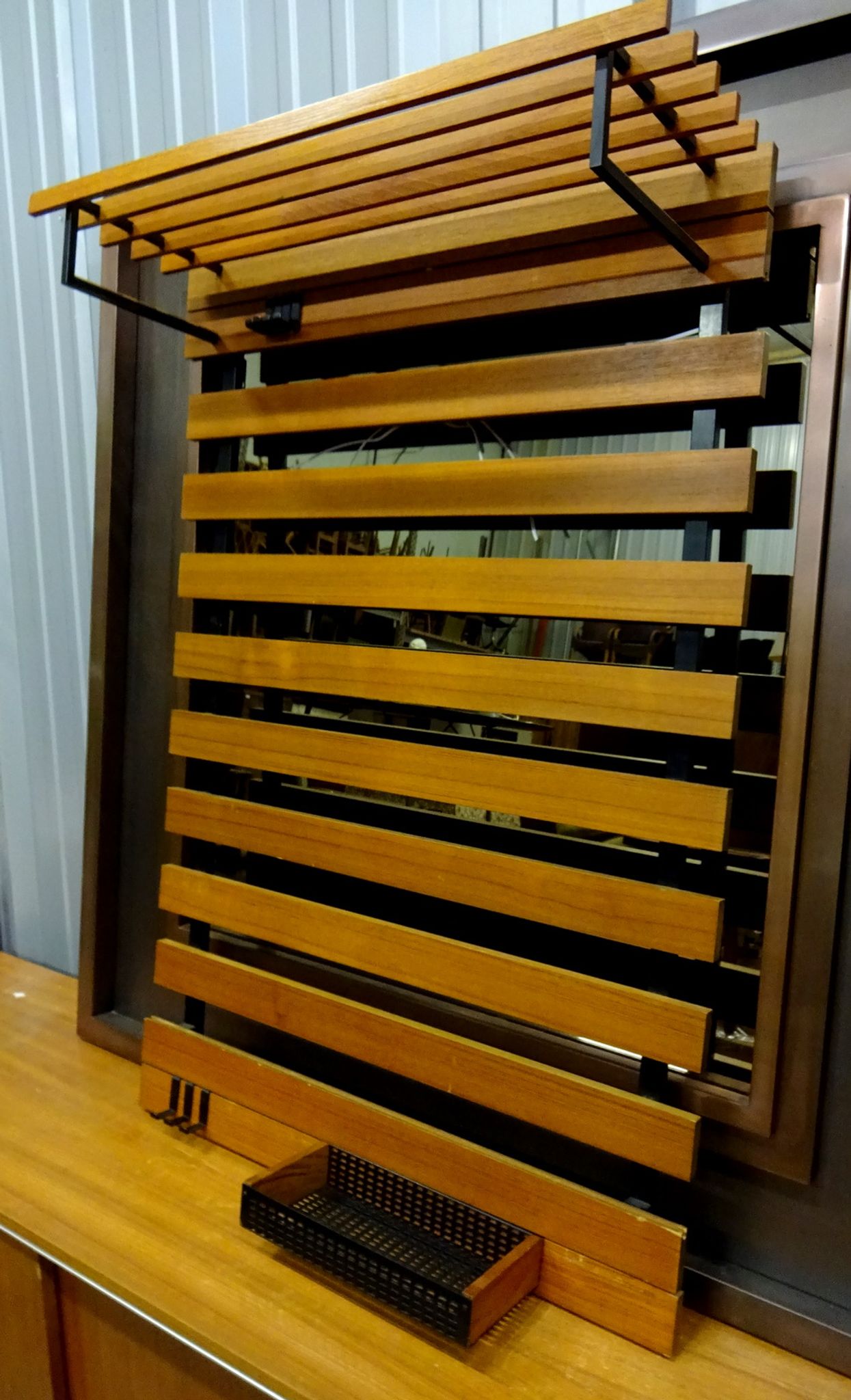 Porte manteau des années 50