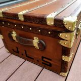 Old Fichet cabin trunk