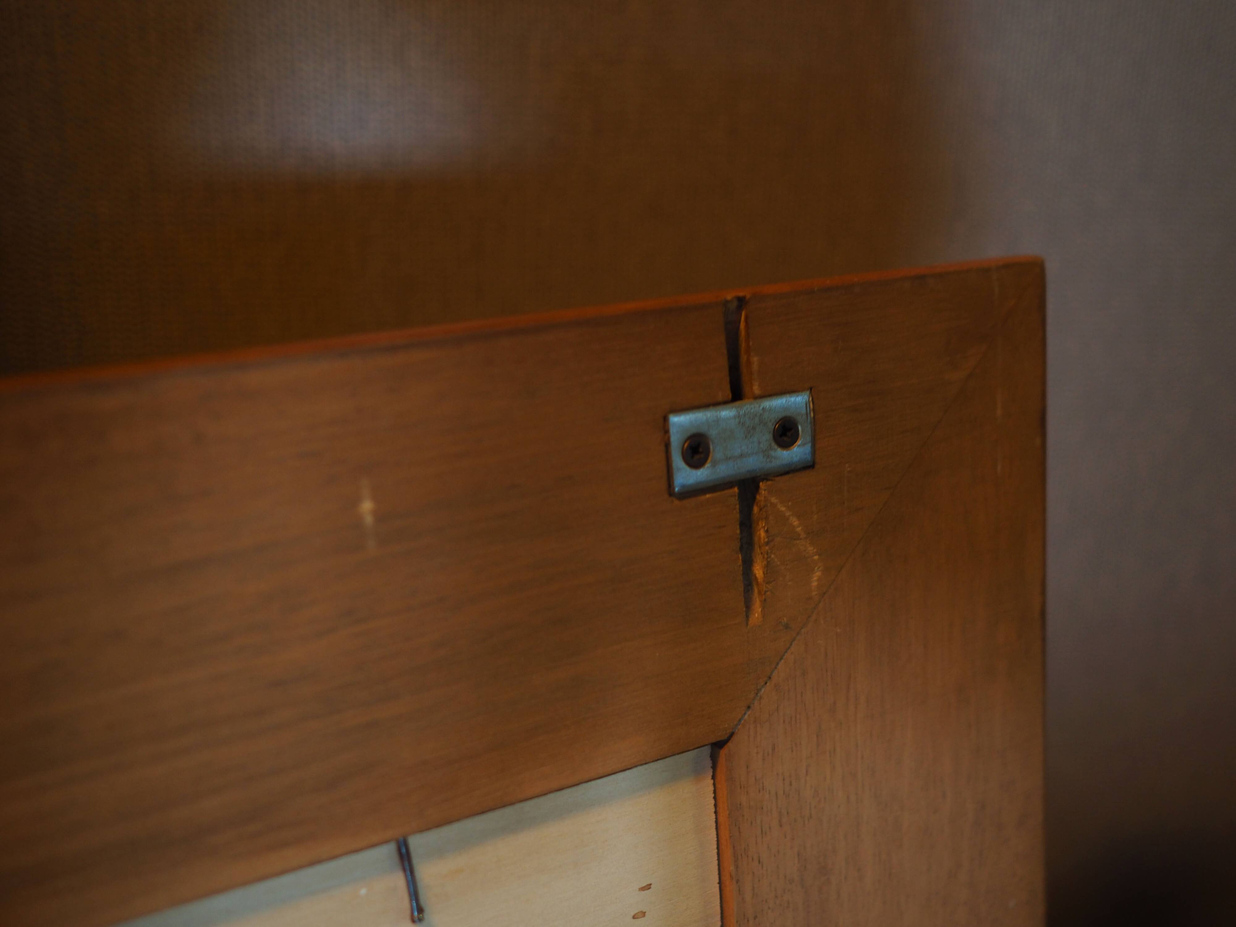 Mahogany-framed mirror, Italian design, 1970s, production: Italy