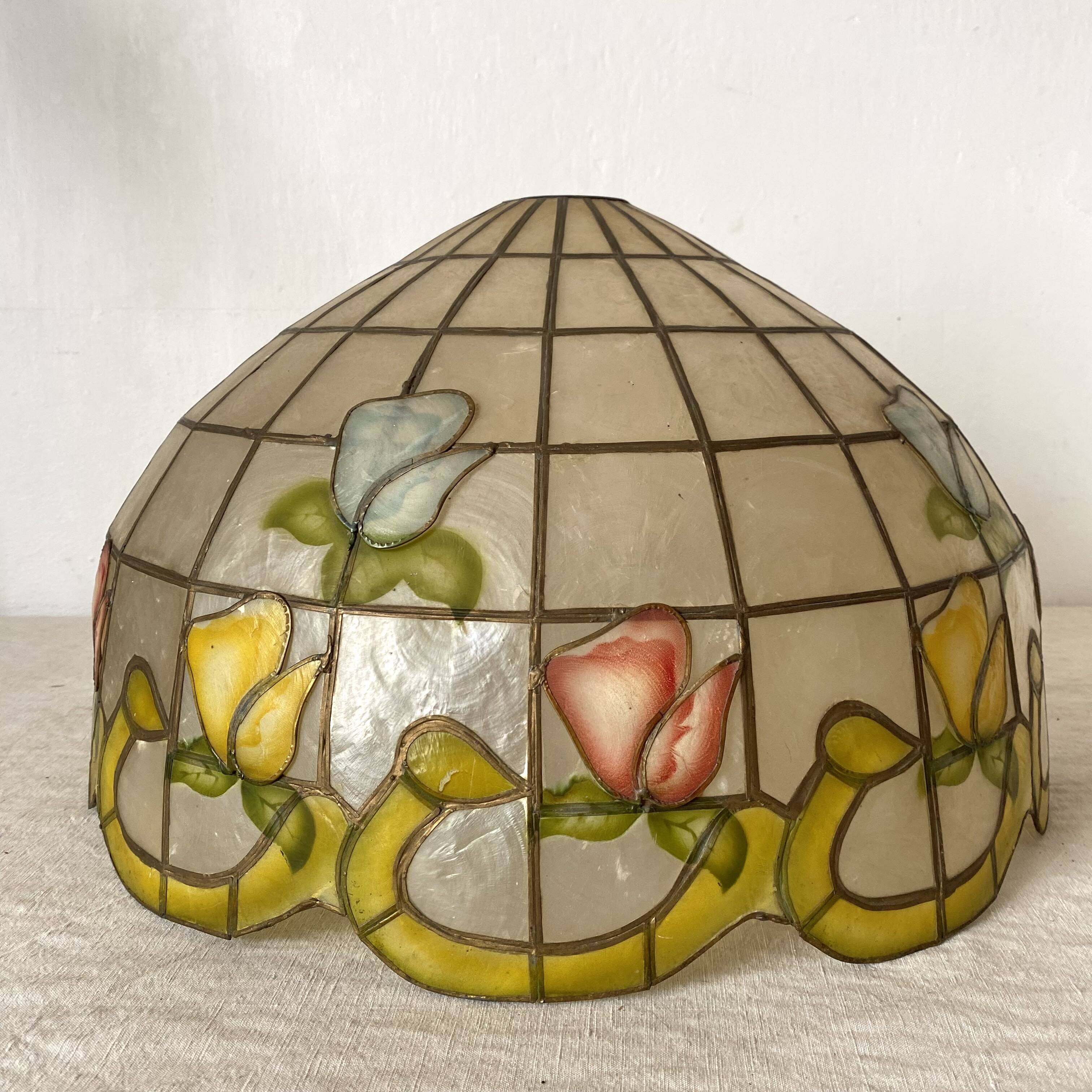 Flower suspension in mother-of-pearl and brass 48 cm