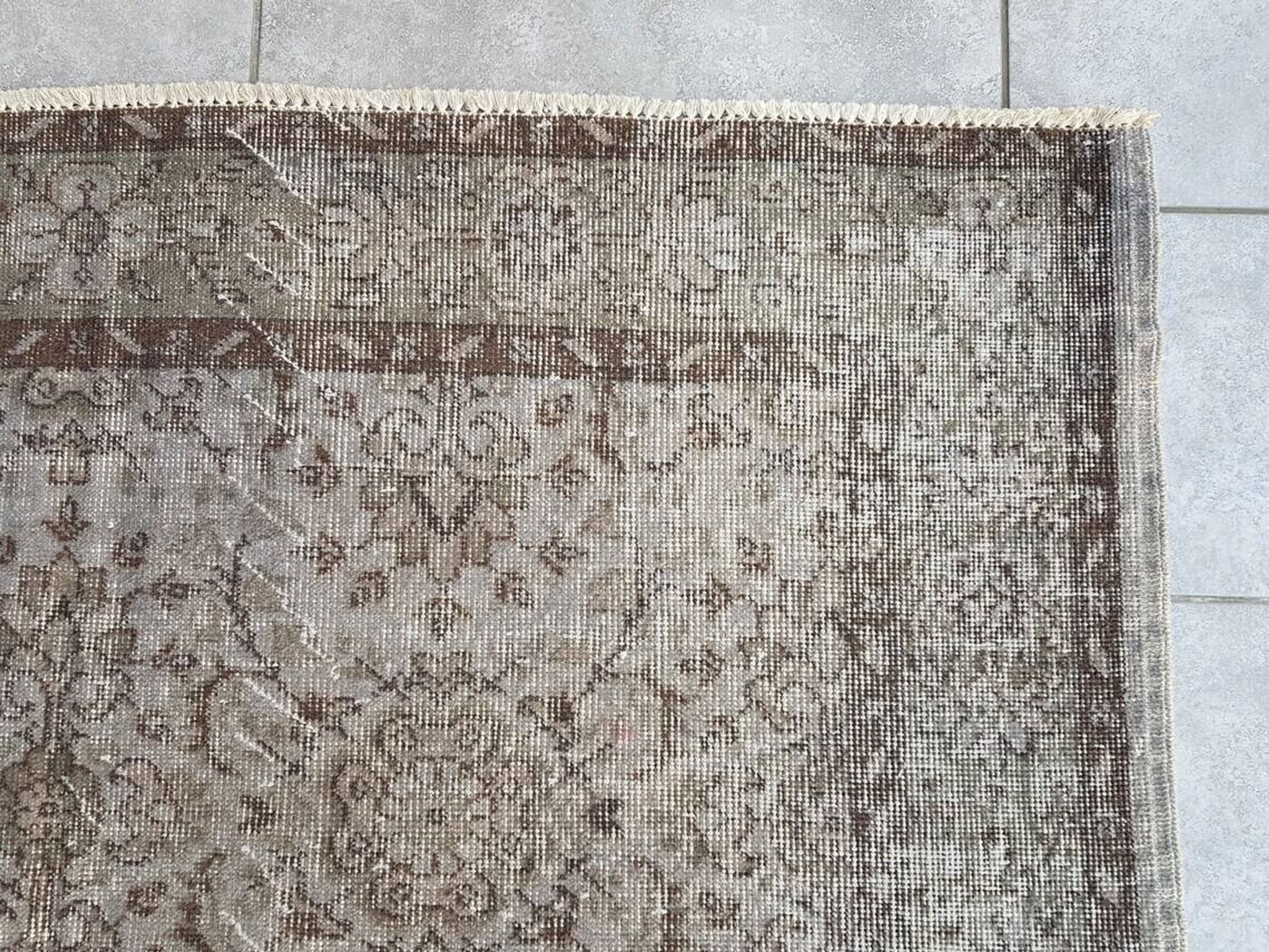 Turkish Handmade Vintage Tribal Rug sku v512