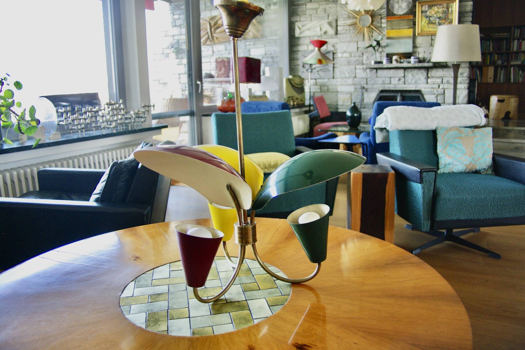 Vintage tri-color chandelier in lacquered steel and brass