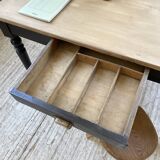 Oval pine farm table with 2m extensions