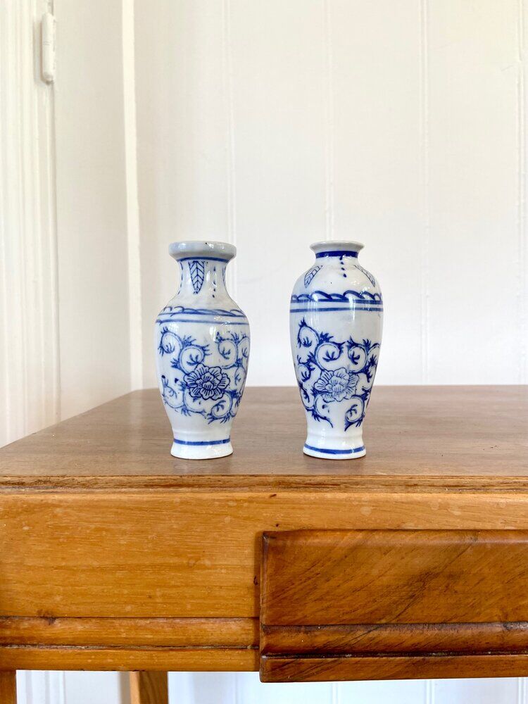 Pair of porcelain soliflores
