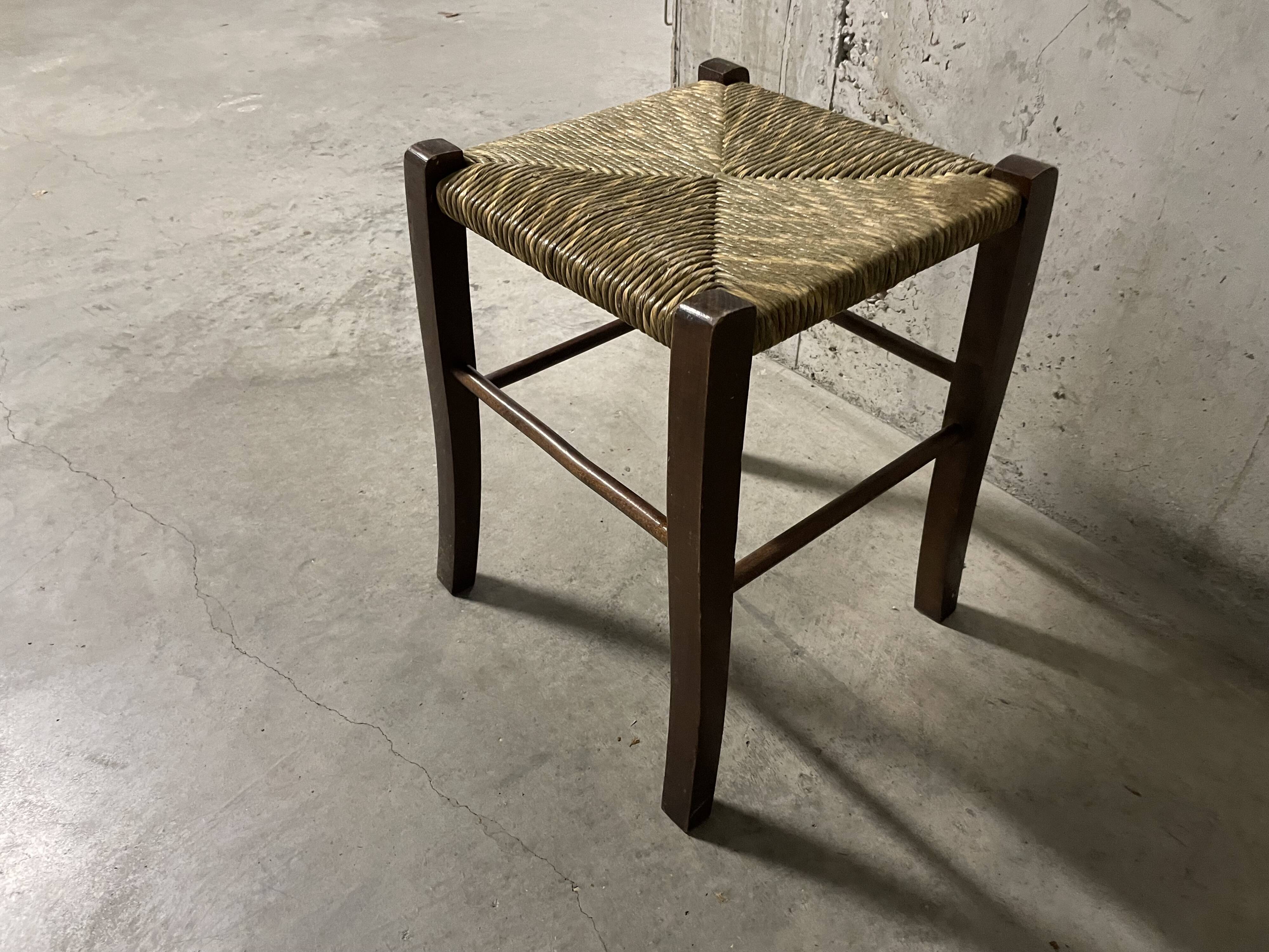 Straw stool