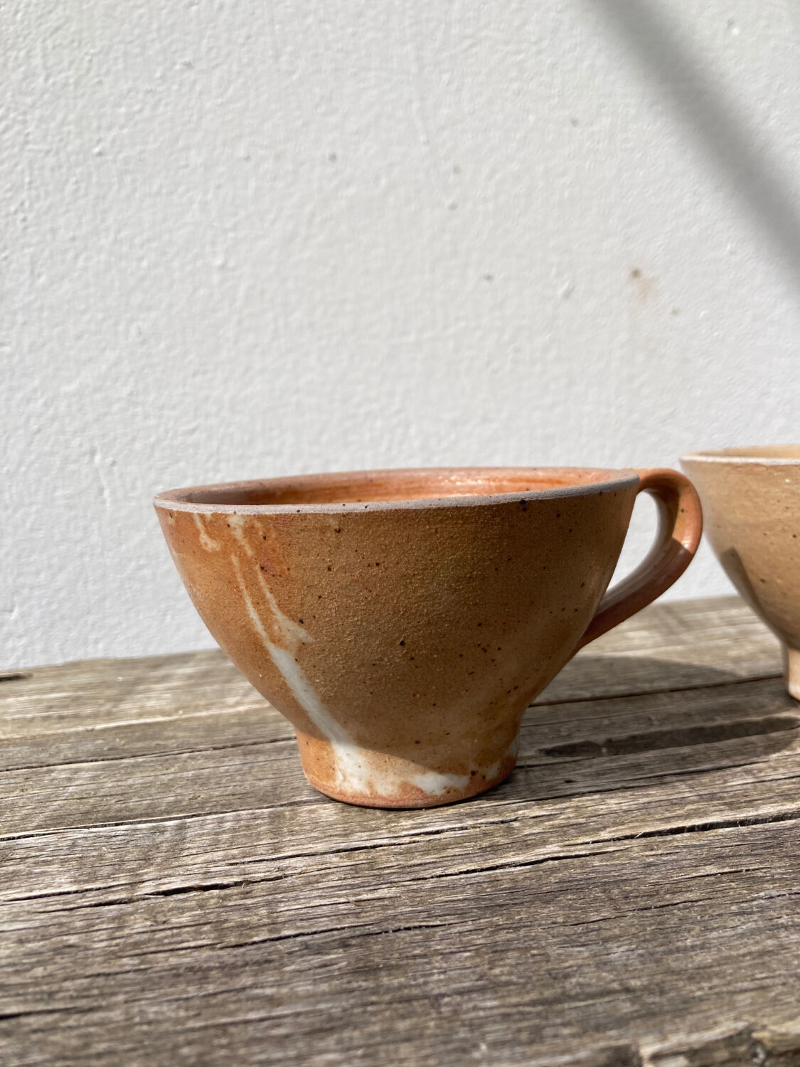 4 vintage stoneware cups