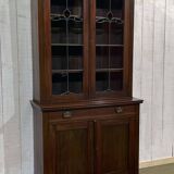Early 20th century English two-section mahogany bookcase