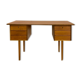 Vintage Scandinavian office