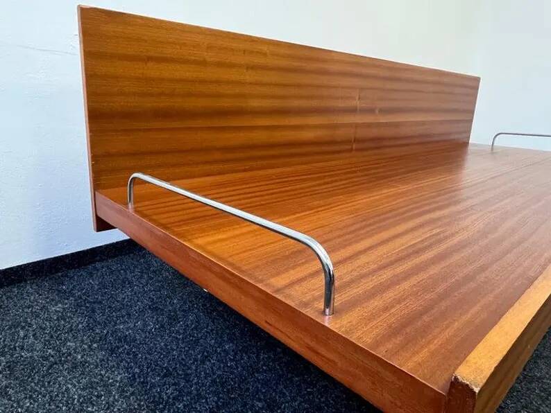 Mid century 2 seater Design Sofa/daybed in mahogany - 1970 / Czechoslovakia