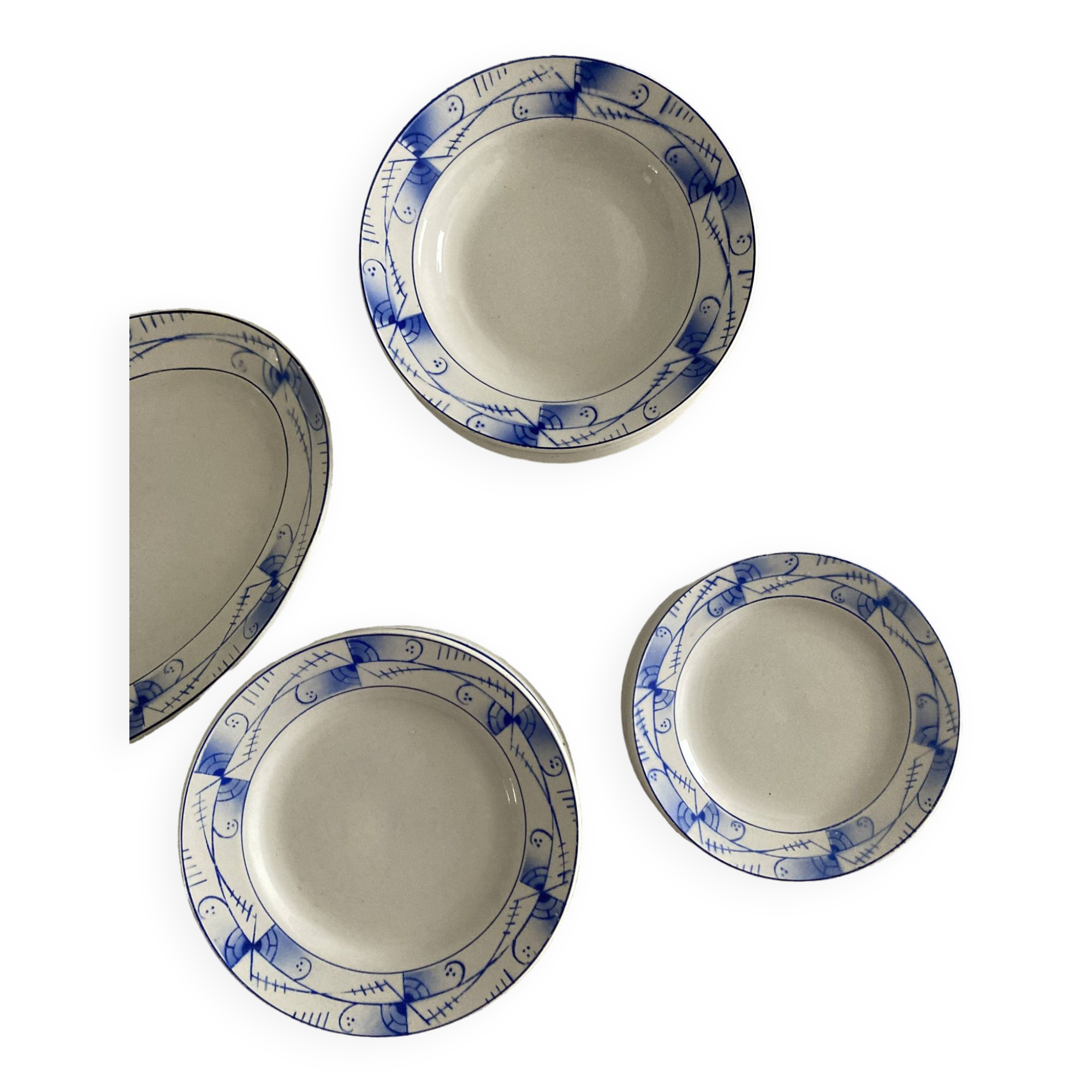 Service for 10 people in Saint-Amand earthenware from the 1930s