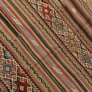 Kilim vintage tons rouges et bruns, motifs ethniques anatoliens, 156x244 Cm