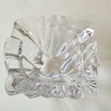 Crystal pocket emptier in the shape of a cut diamond. Baccarat style. Diameter 15cm