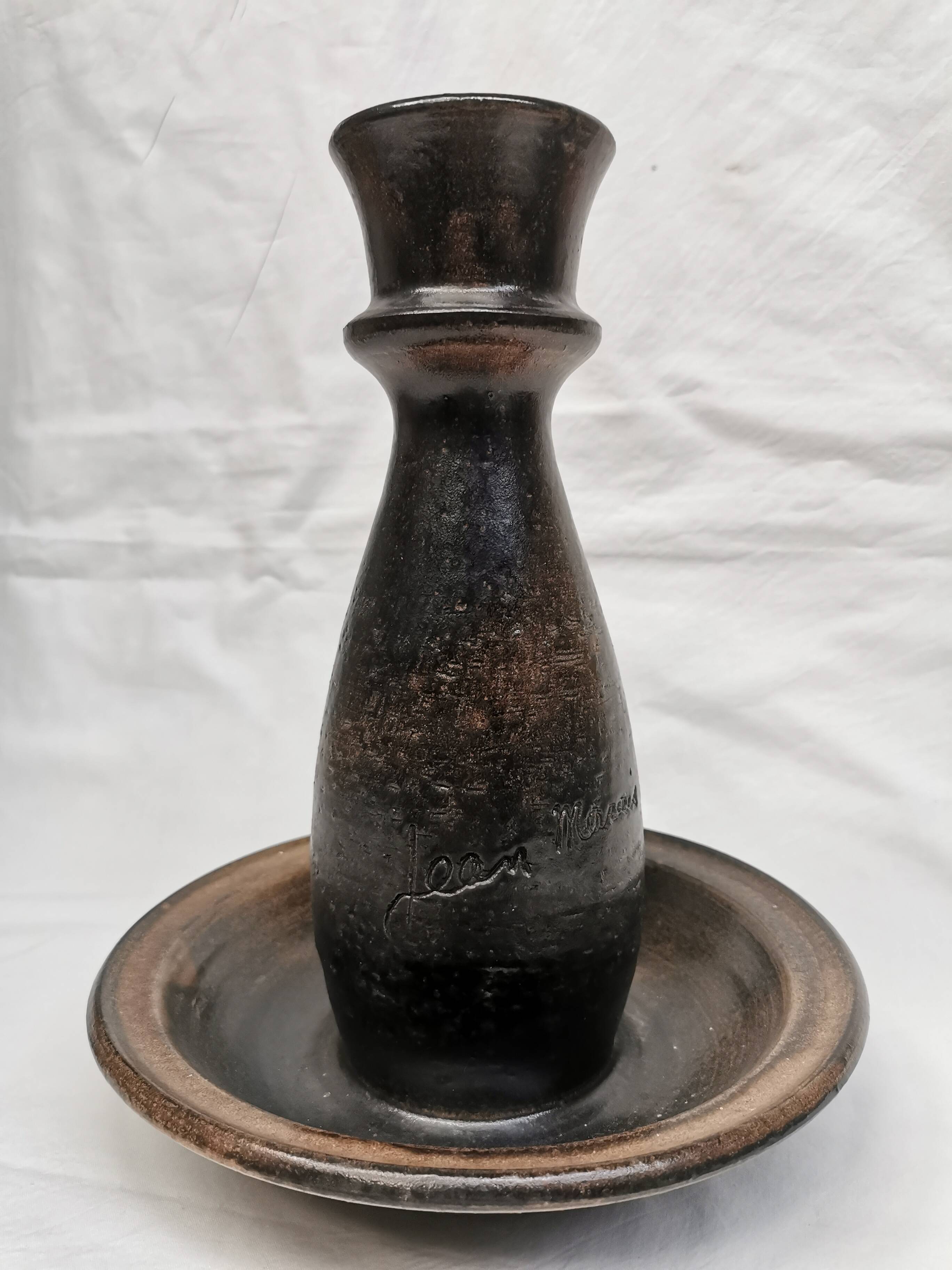 Grand bougeoir, vase . céramique signée jean marais