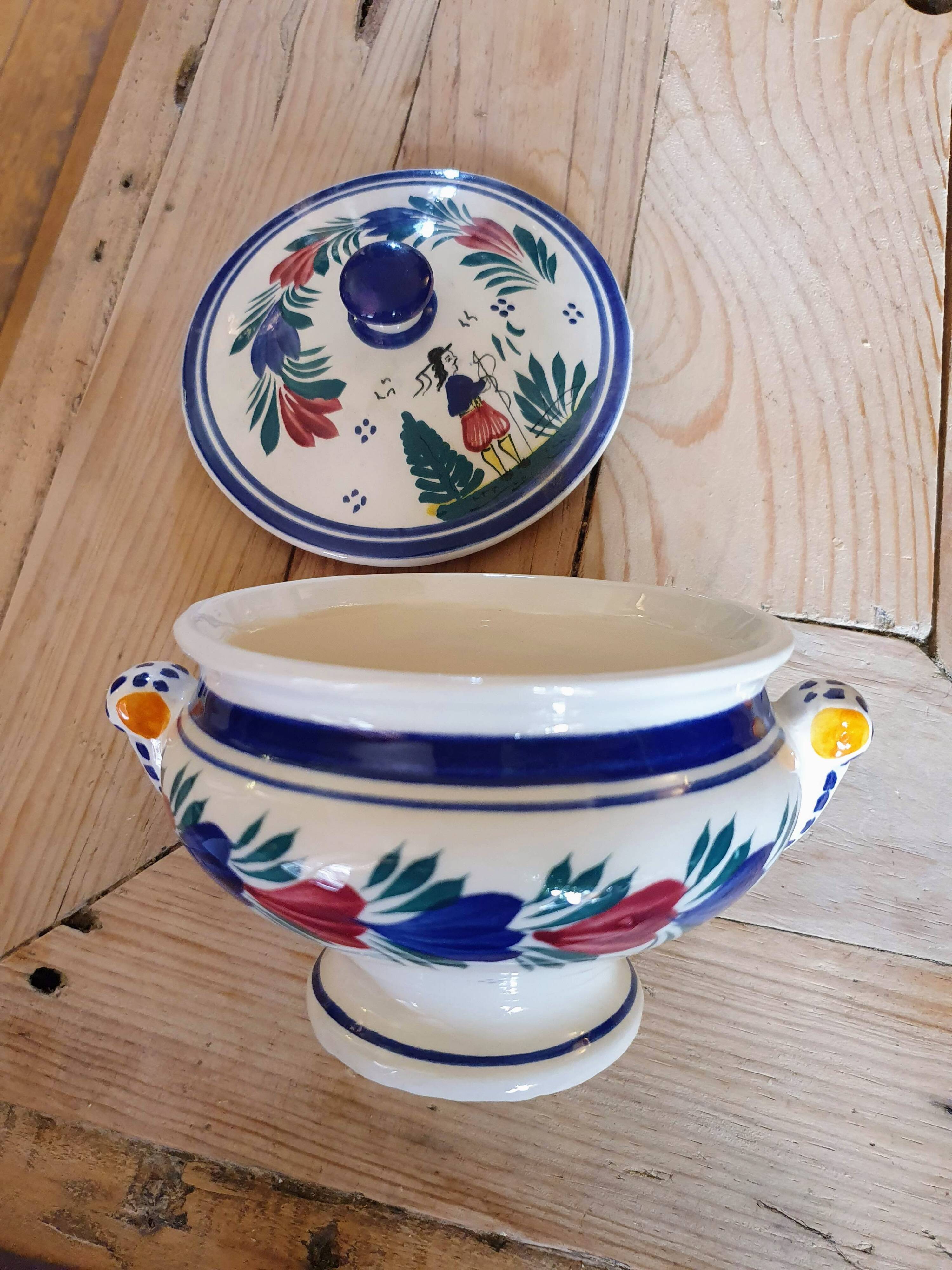 Quimper earthenware pot