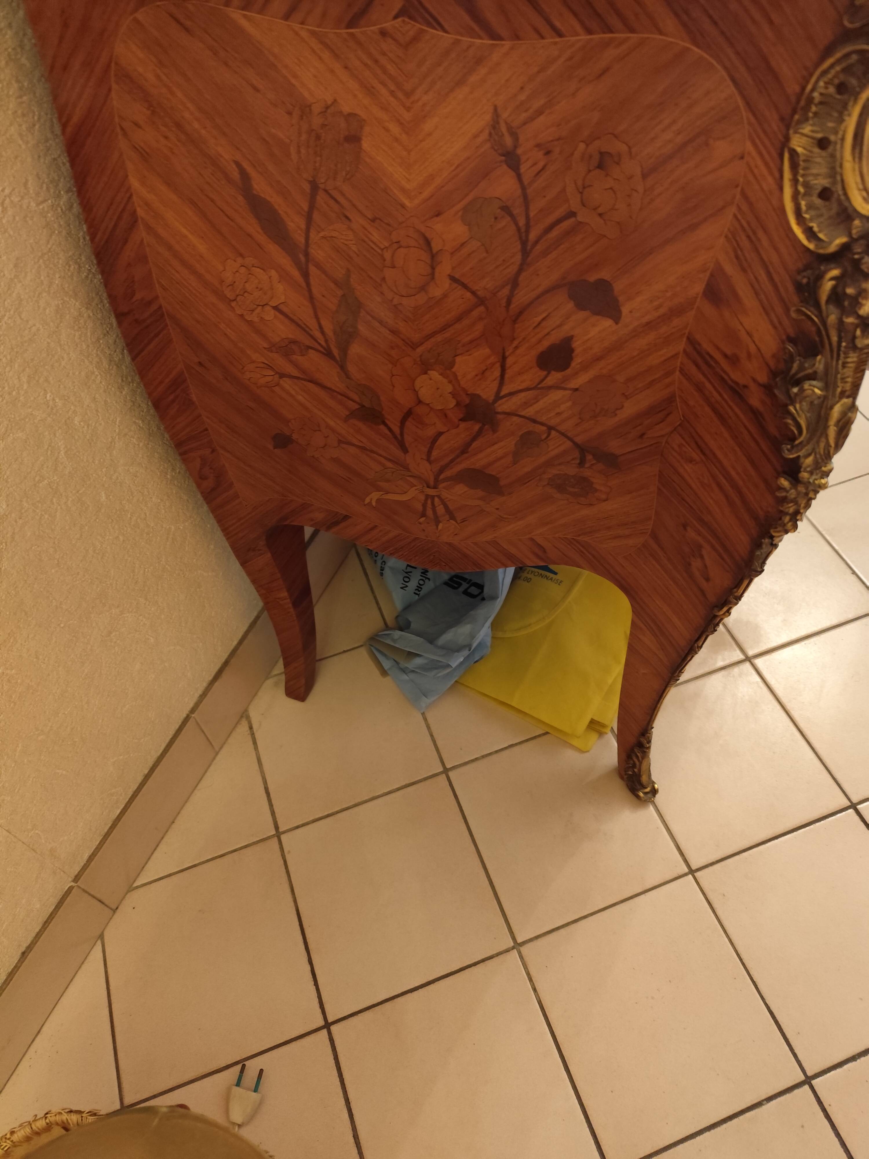 Louis XV commode