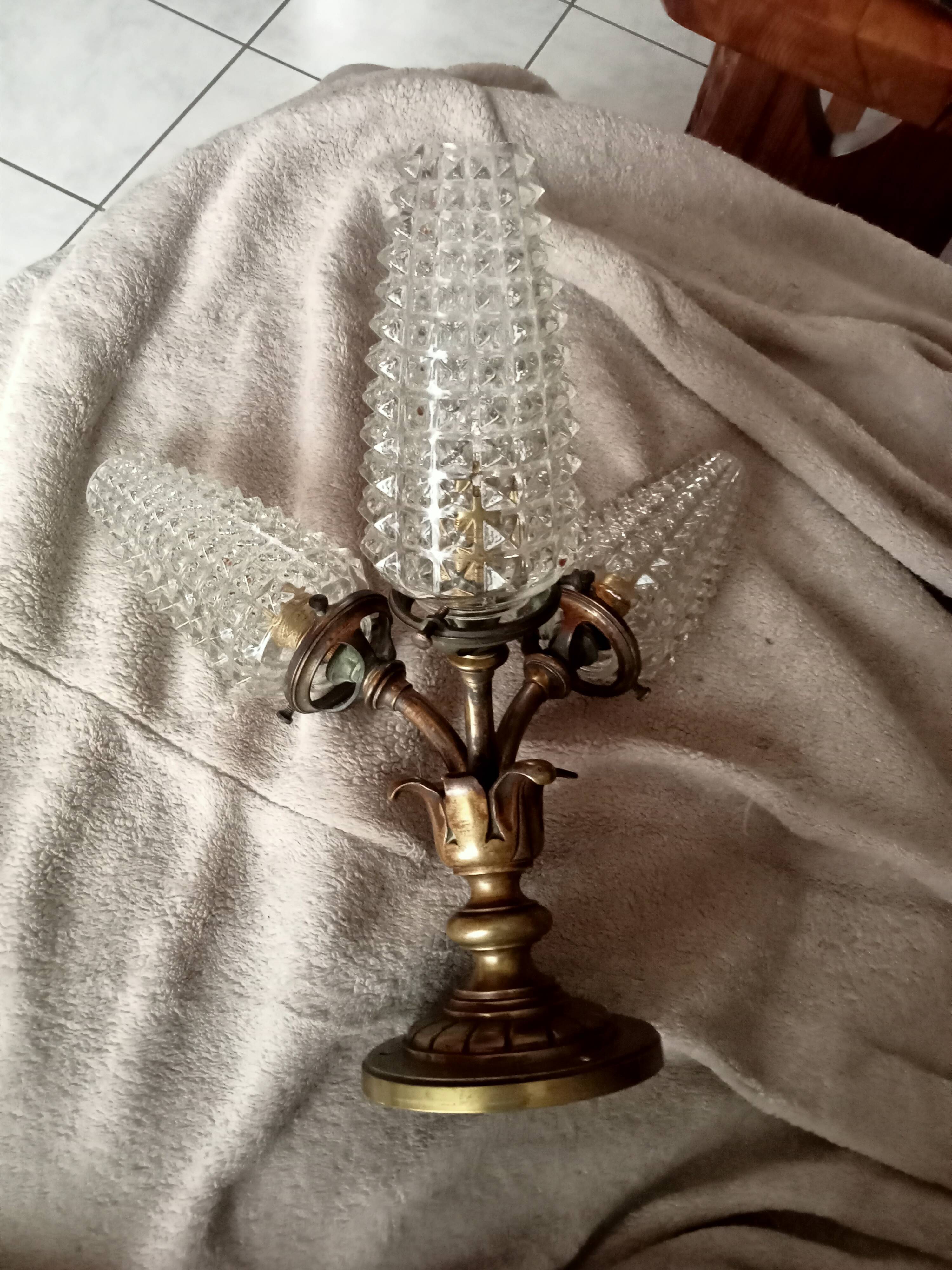 Vintage brass wall/ceiling light with 3 arms / moulded glass