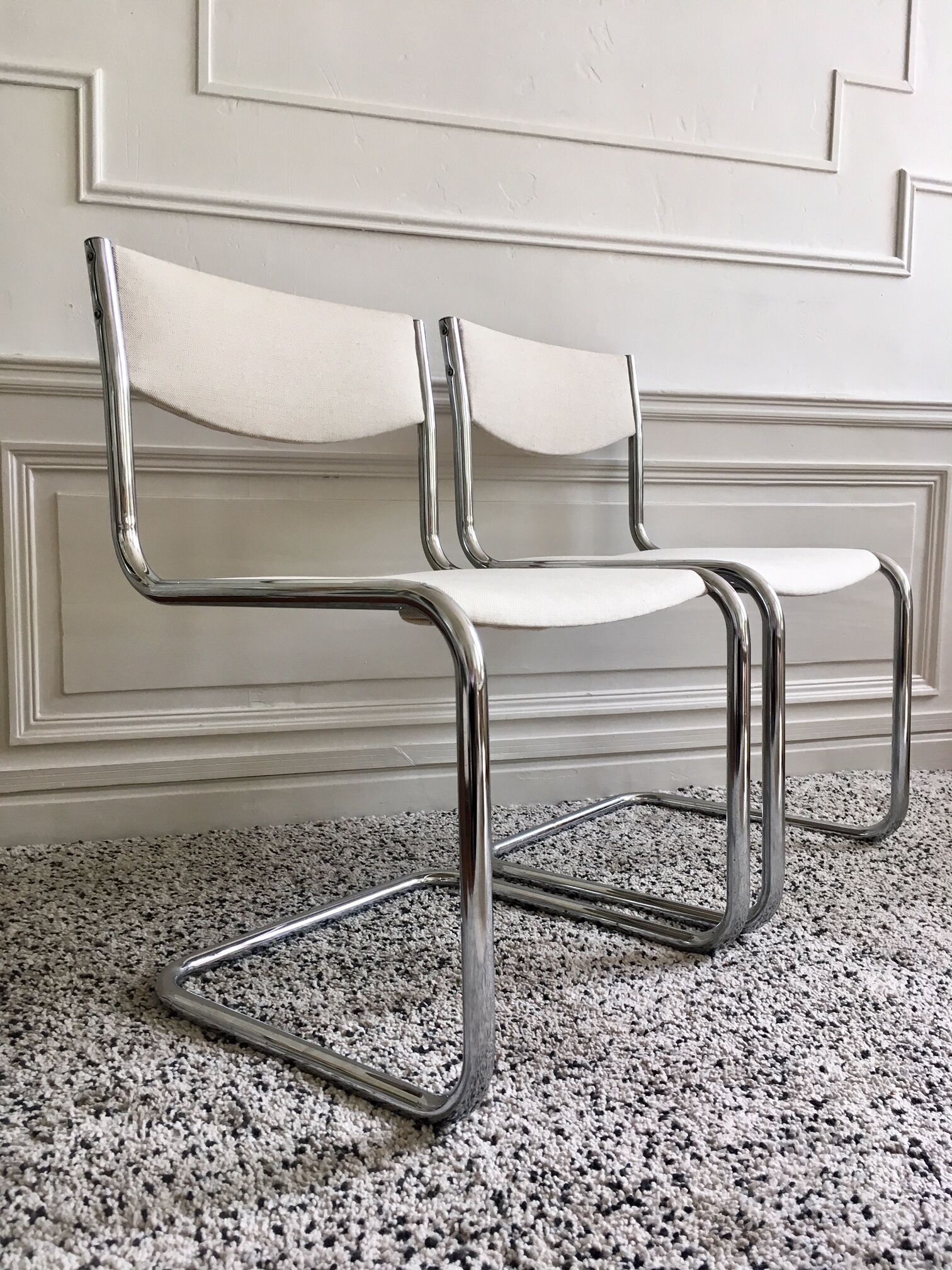 Set of restored vintage chairs with "Luge" feet