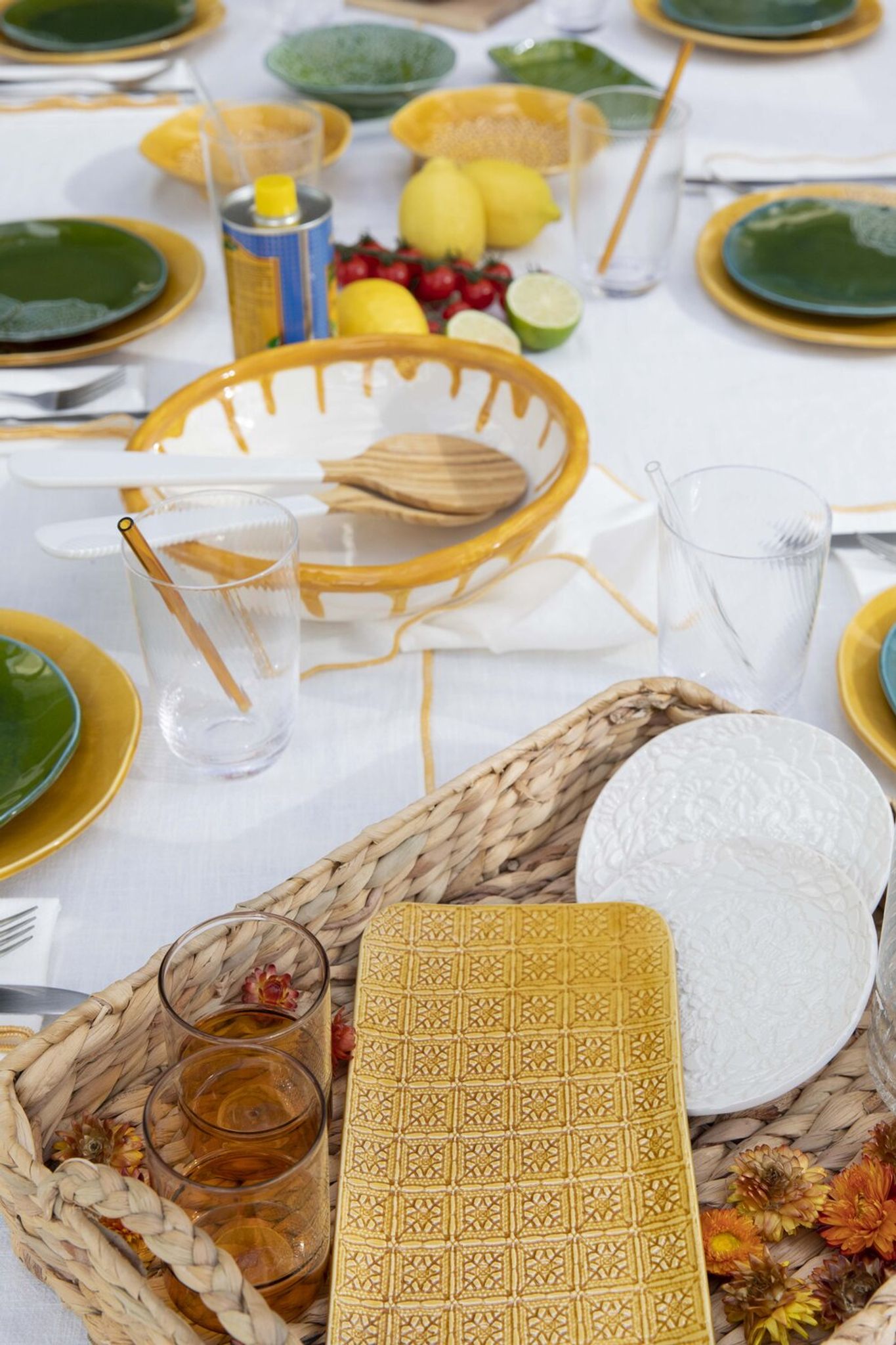 Coffret dessert set de 4 assiettes et 1 plat safran