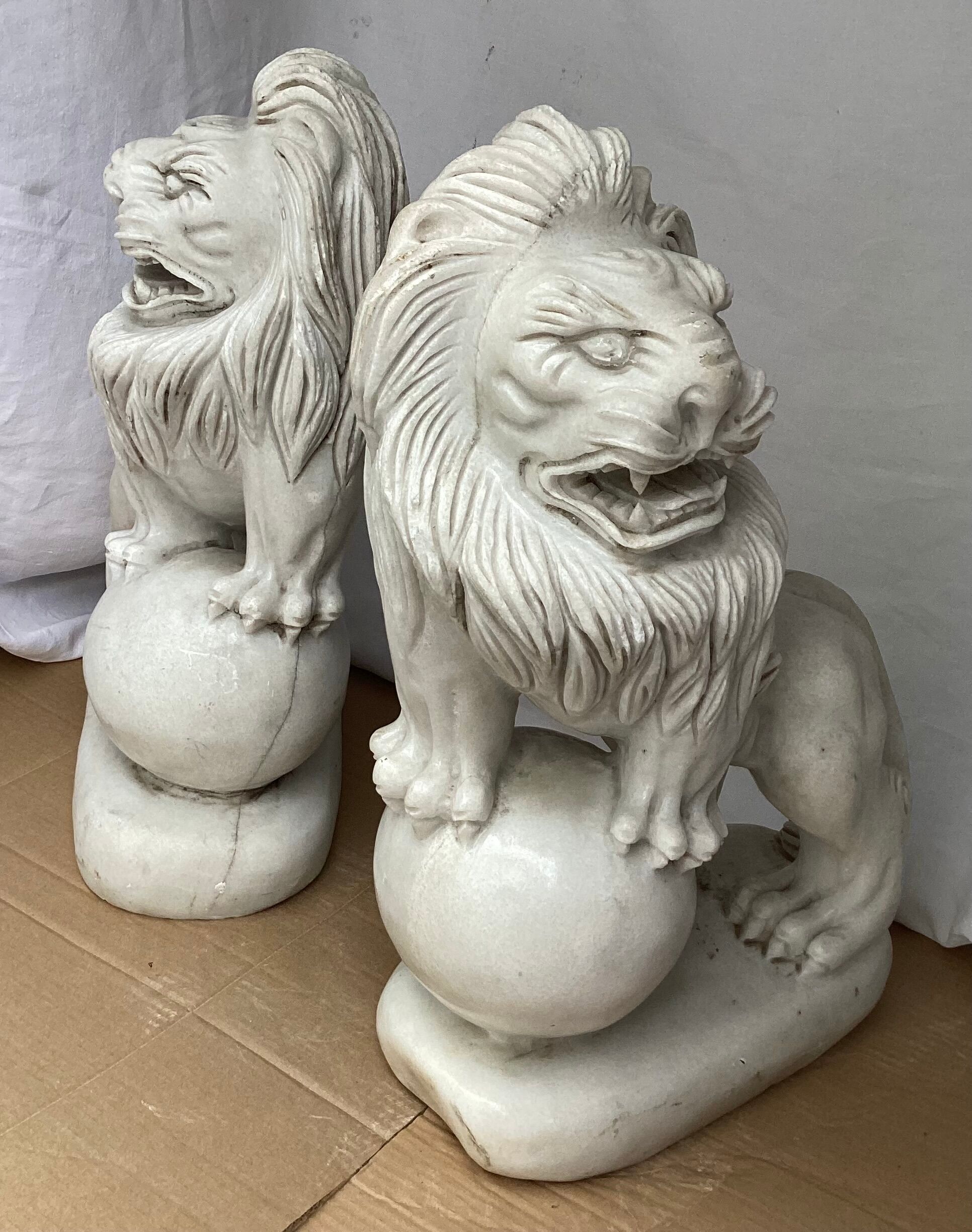 Pair of white marble lions