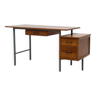 Bureau français des années 1950