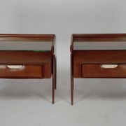 Paire de tables de chevet italiennes Mid-Century Modern, années 1950.