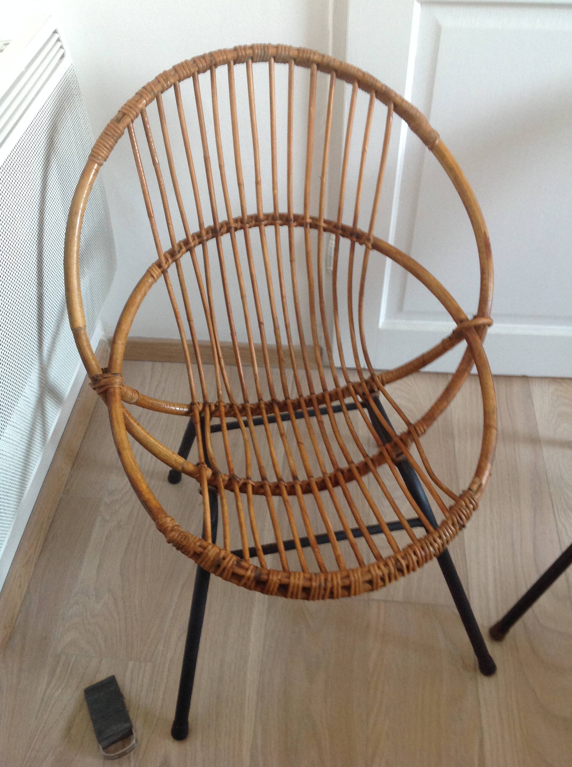 Paire de fauteuils en rotin vintage
