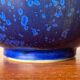 Vase de poterie d'atelier allemand bleu moderne du milieu du siècle par Werner et Annemarie Schmidt-Tummeley pour Juist Keramik, 1960s