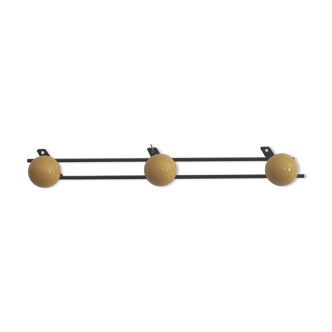 Vintage ball hook