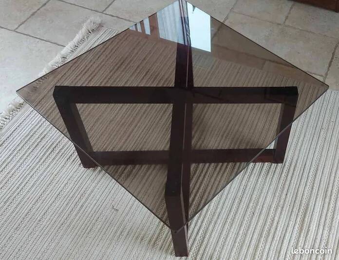 Table basse bois et verre fumé