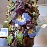 Slip vase