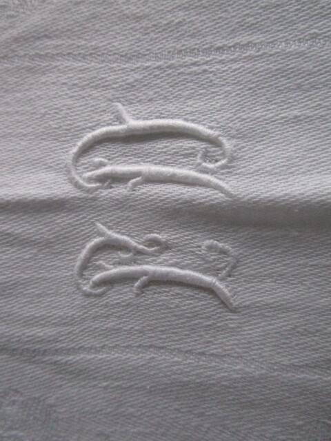 Old monogram damask tablecloth 215x150cm