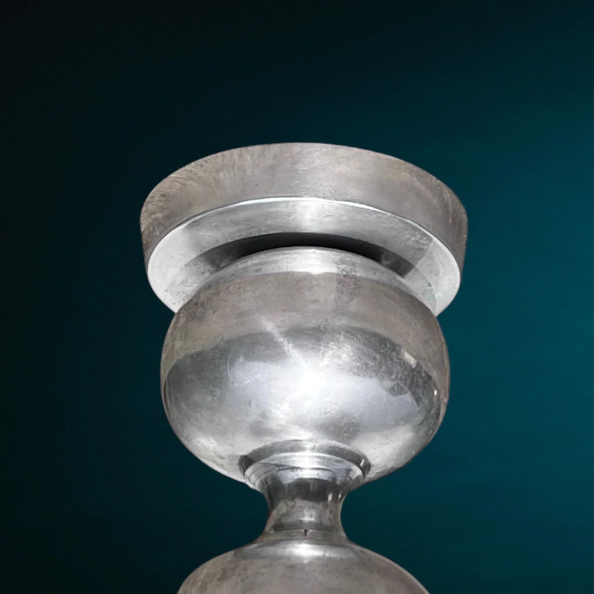 Space Age candlestick in cast aluminium with stacked balls – 1970s