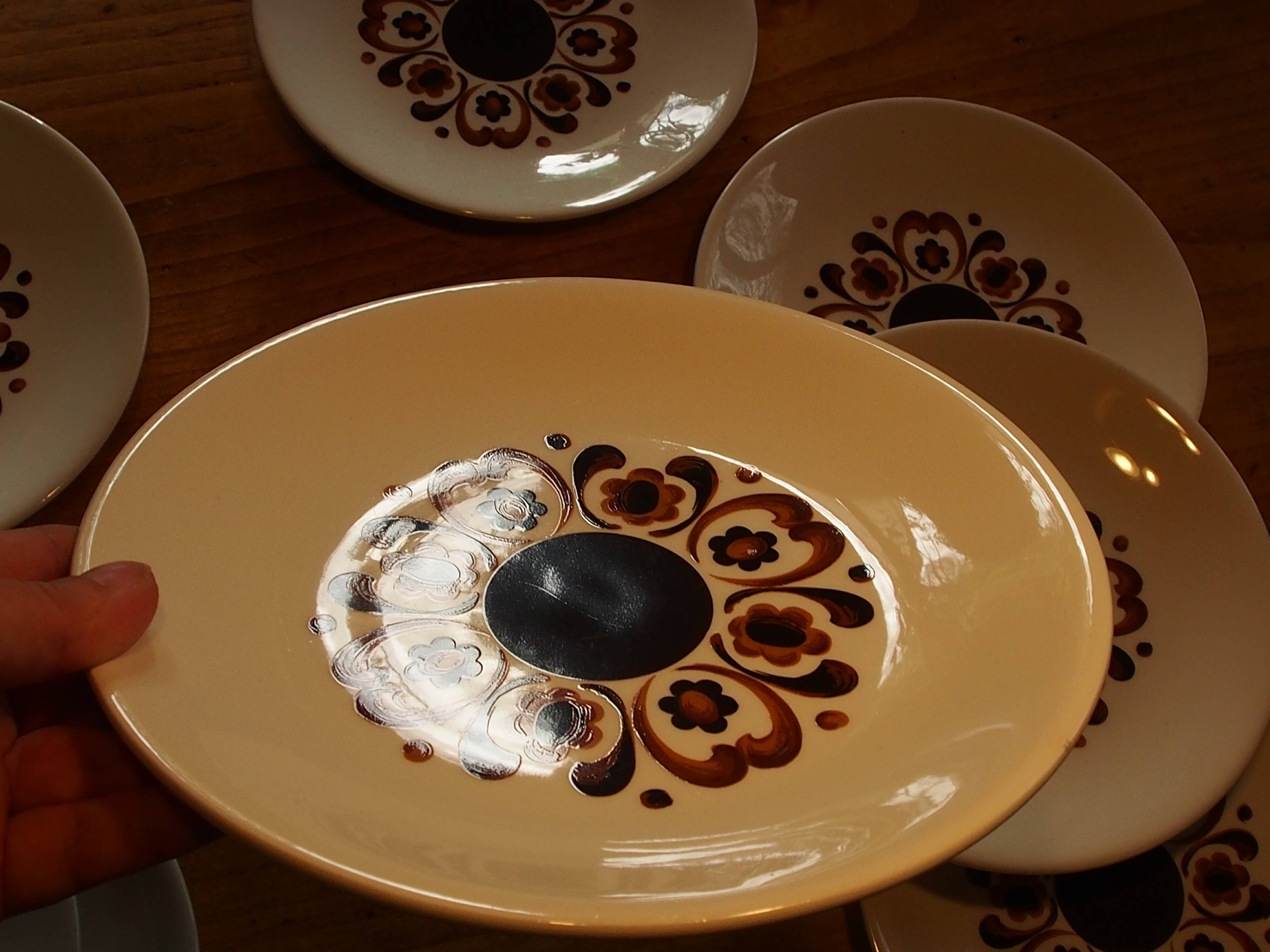 Lot of 10 vintage flat plates from the GIEN factory
