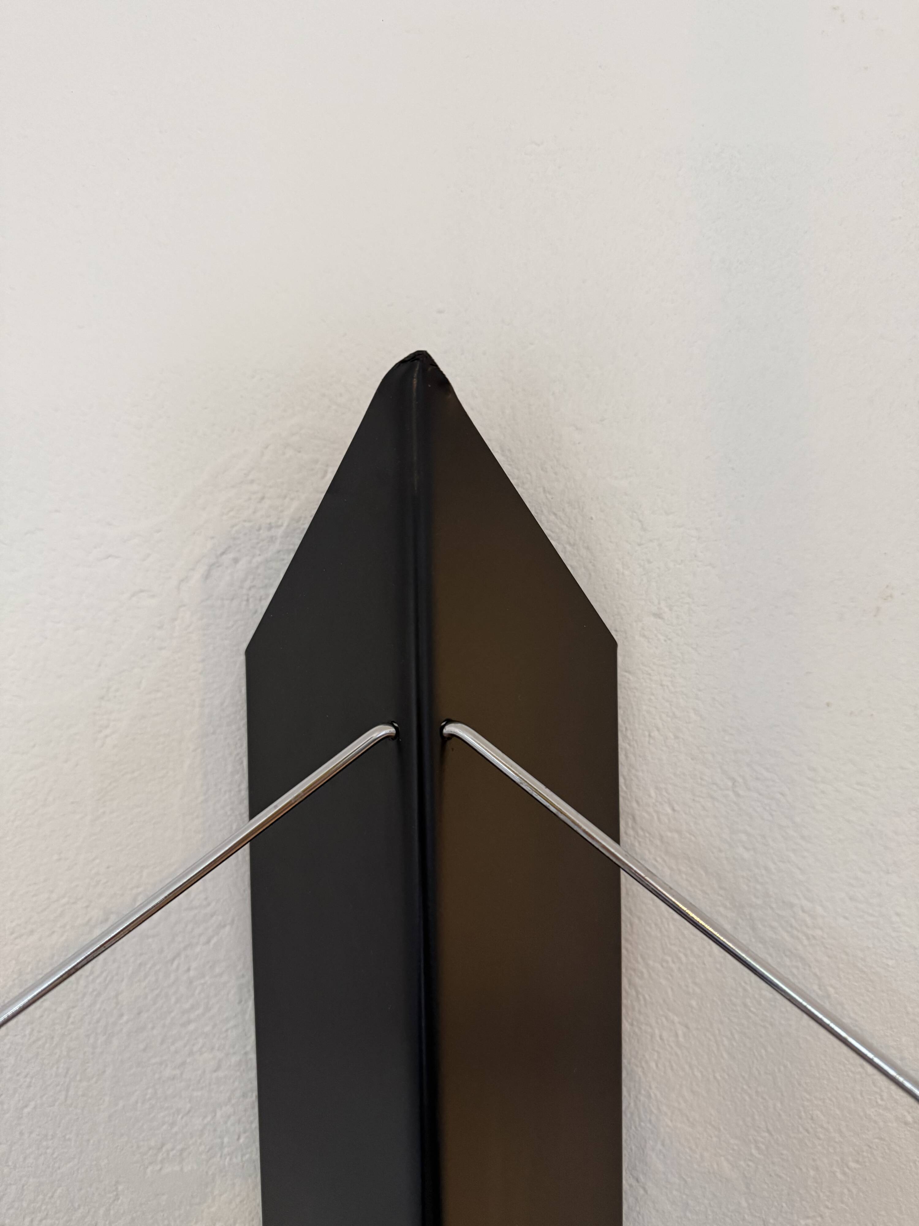 Coat rack 80s minimal design Starck Memphis