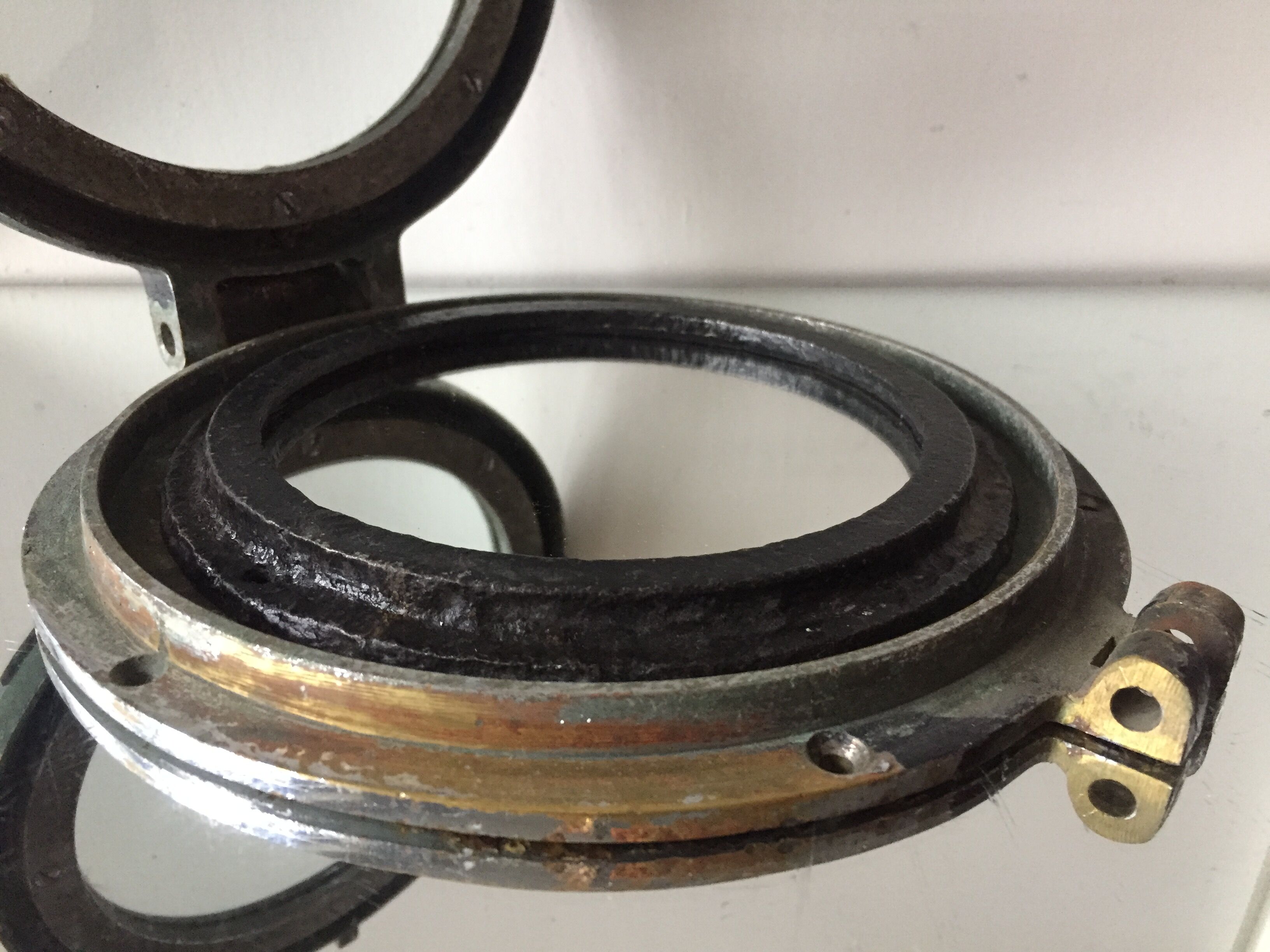 Vintage porthole mirror