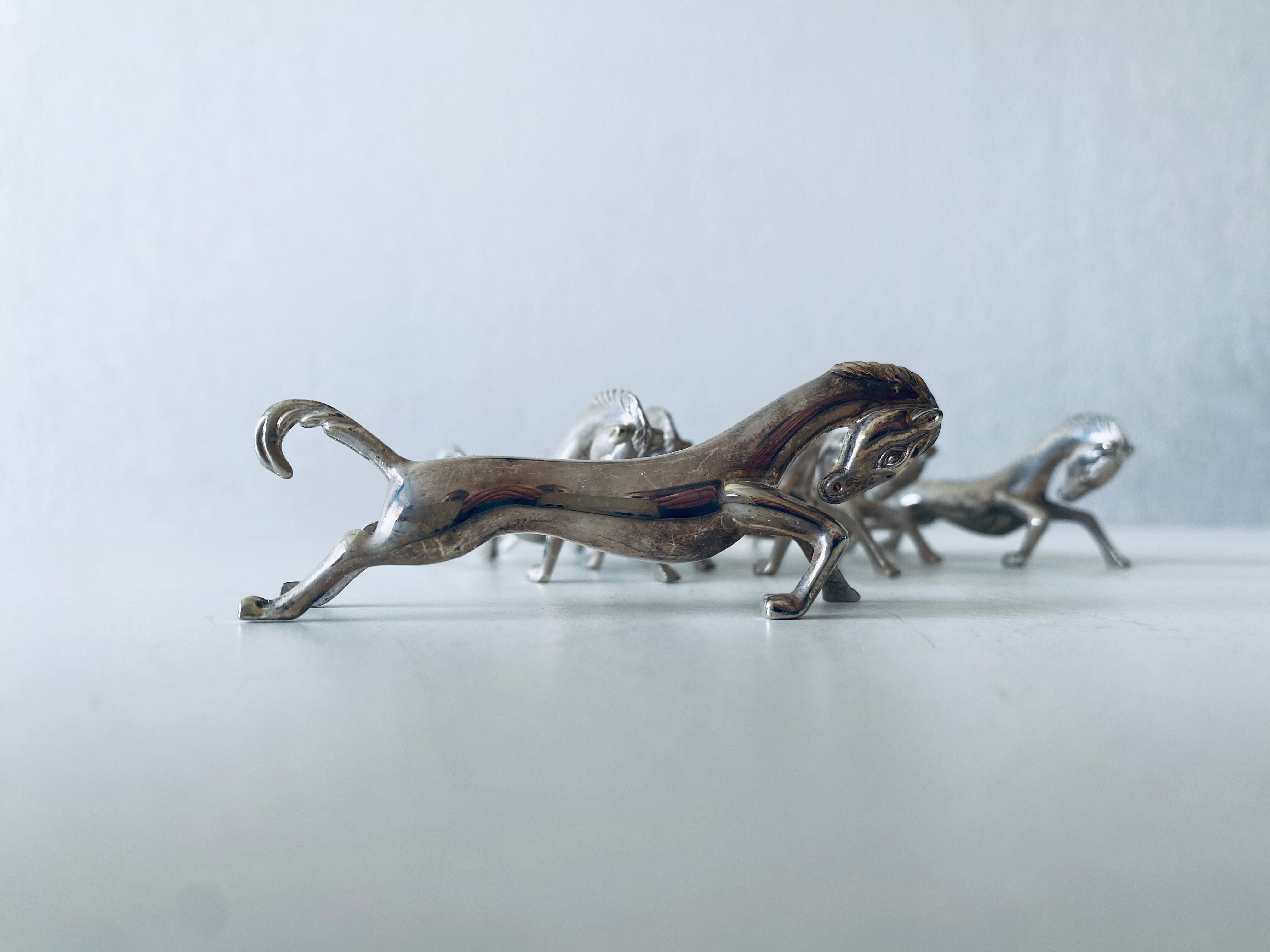 6 knife holders art deco horses