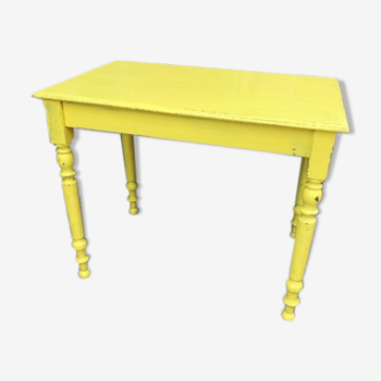 Table vintage jaune