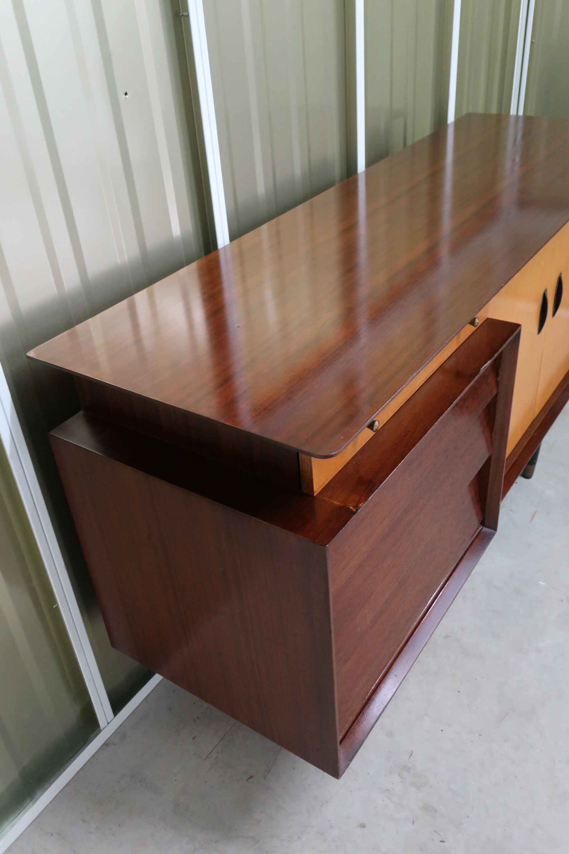 Teak thread of the 60s