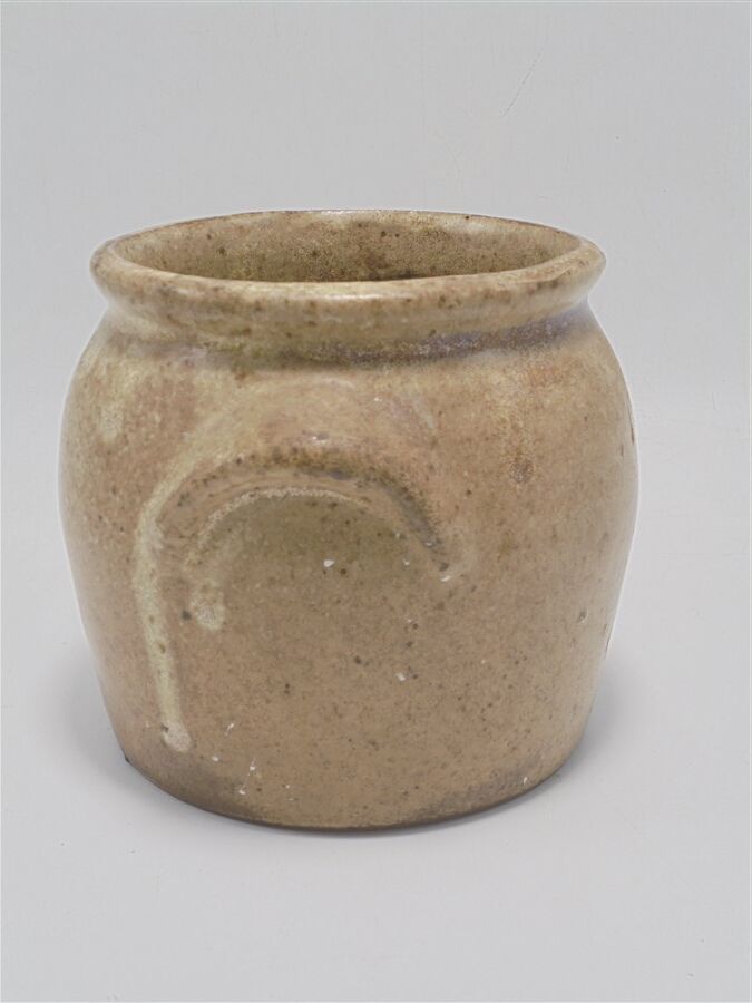 Pot en grès