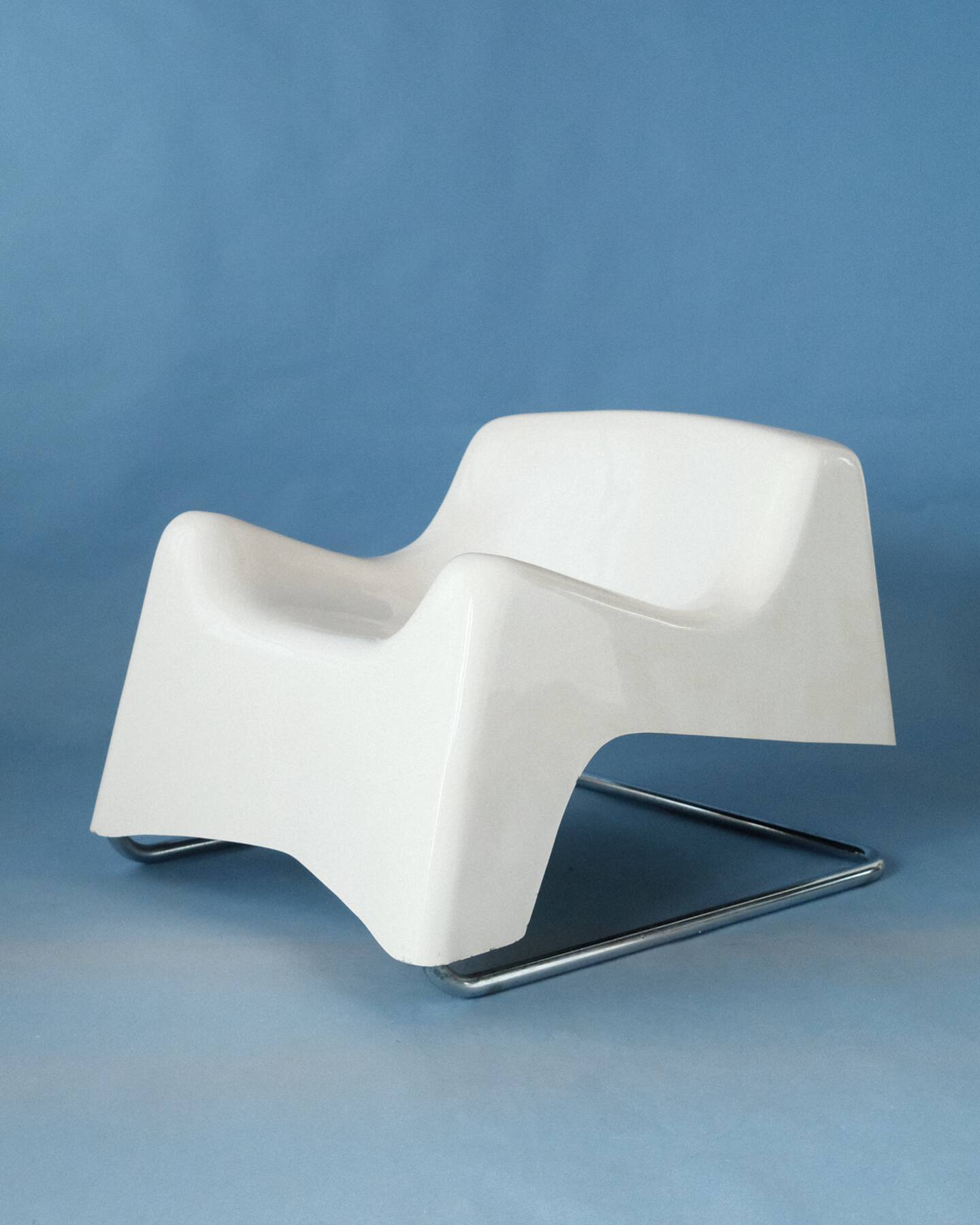 Space age sofa chair