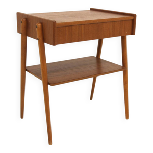 Table de chevet scandinave