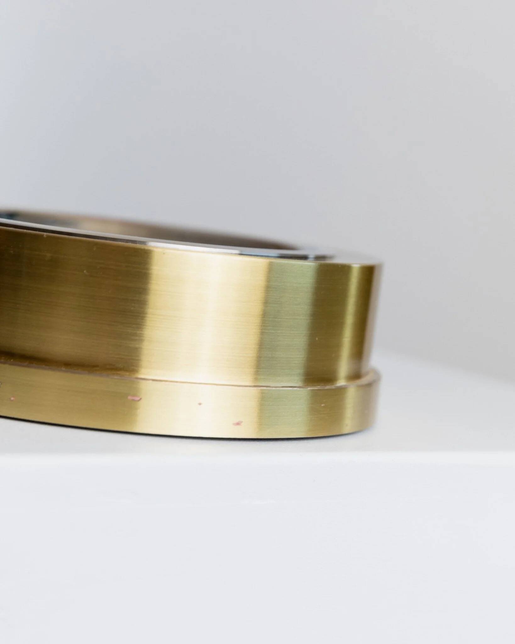 Cendrier vintage en métal bicolore or et argent – design italien, style Hollywood Regency des années 1970