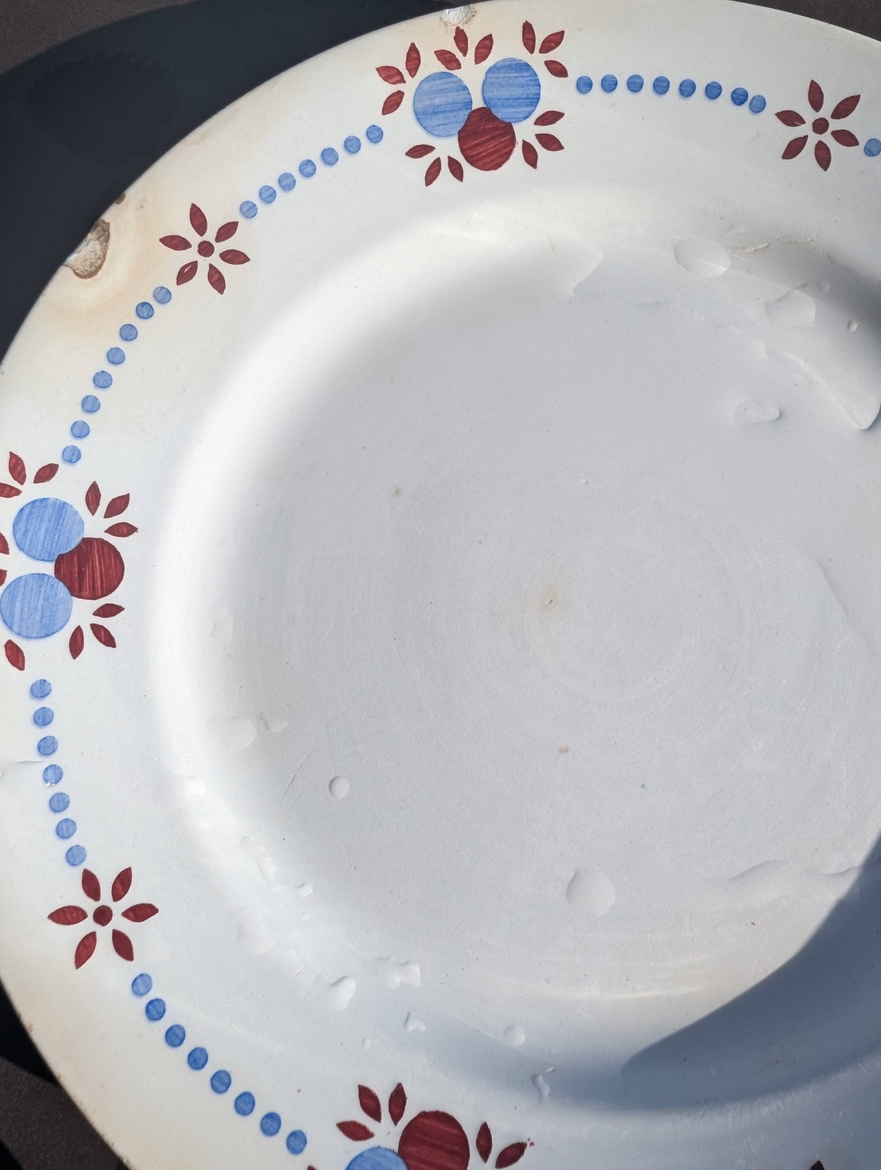 vintage French flat plates vf Paris Pommettes
